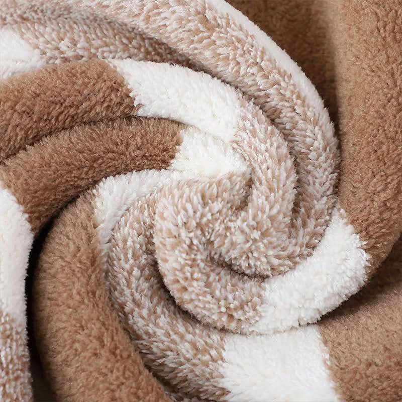Striped Towel Set — 8-Piece Microfibre mounted in modern interior